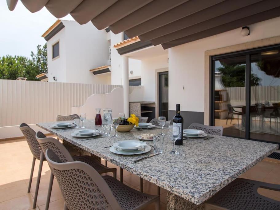 Villa Magnolia O House - Pool View & Privat Garden & Garage Albufeira Exterior foto