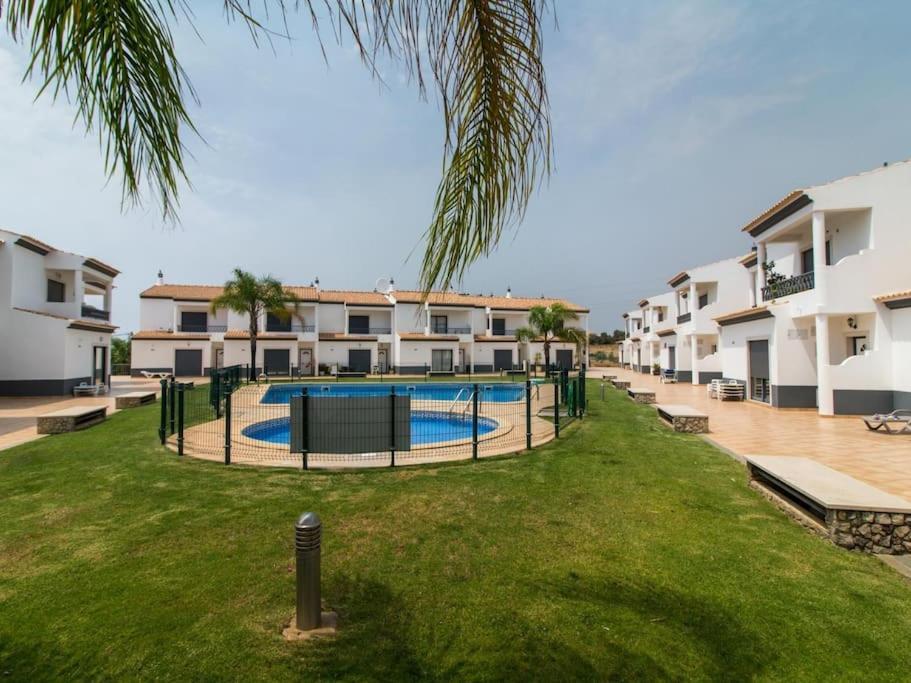 Villa Magnolia O House - Pool View & Privat Garden & Garage Albufeira Exterior foto